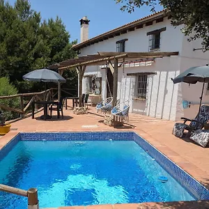 Casa Kisi Rural Retreat 2*, Colmenar España